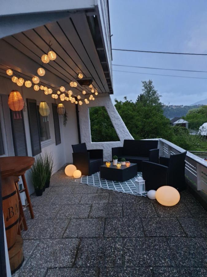 Bergen Apartment With Fjord View Isdalsto Bagian luar foto