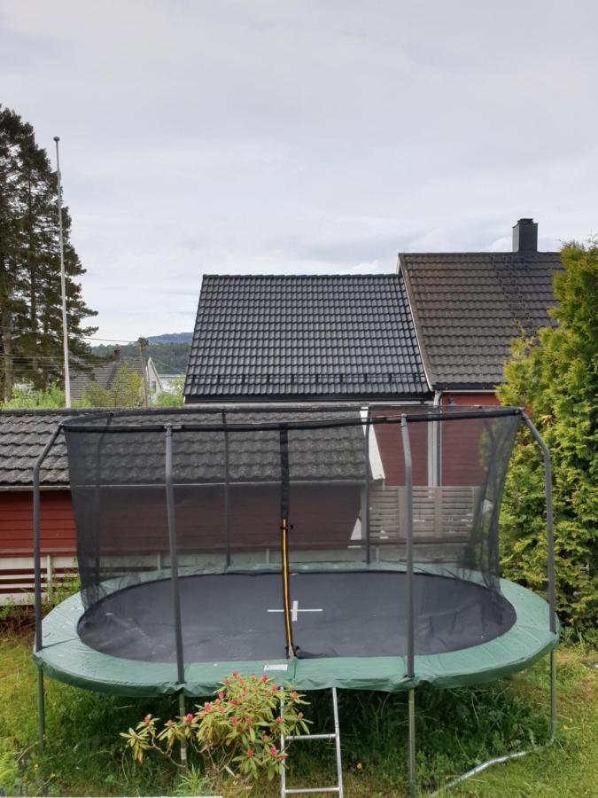 Bergen Apartment With Fjord View Isdalsto Bagian luar foto