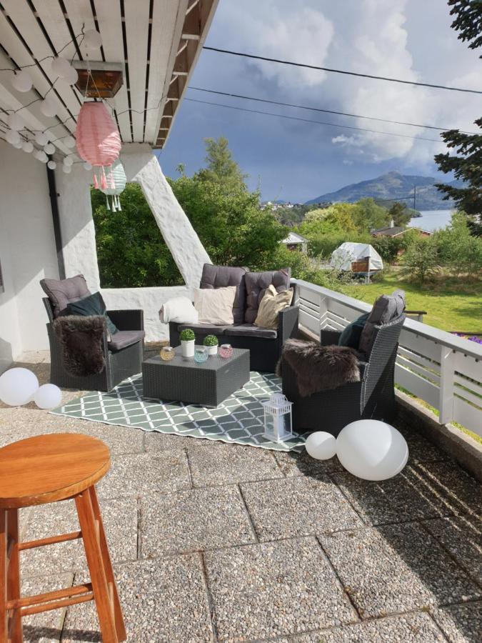 Bergen Apartment With Fjord View Isdalsto Bagian luar foto