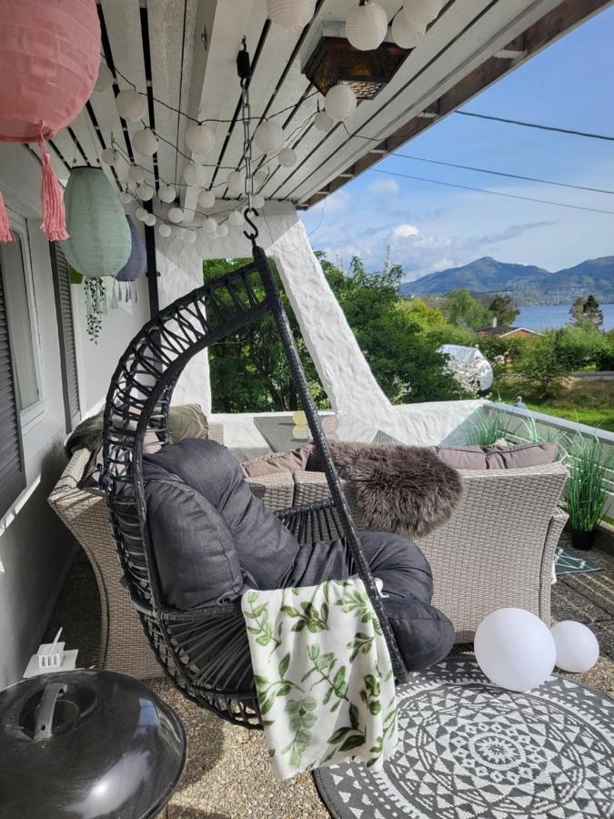 Bergen Apartment With Fjord View Isdalsto Bagian luar foto